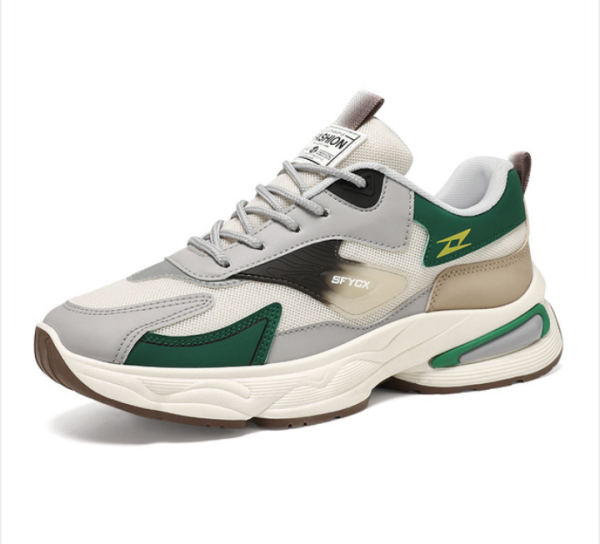 Sports shoe - Image 2